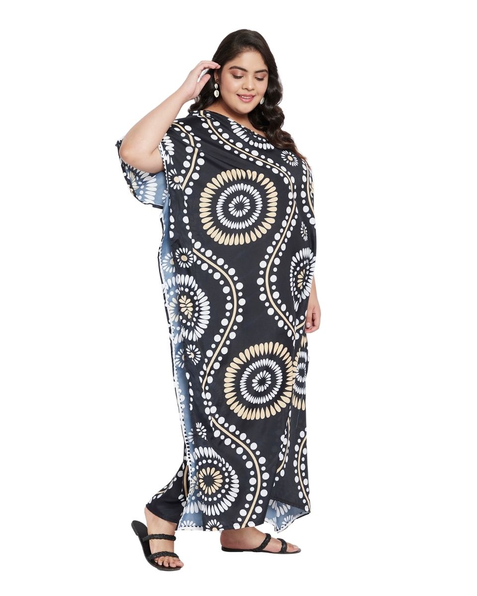 Stylish Black Floral Patterned Kaftan with Kimono Sleeves for Plus - Size Women